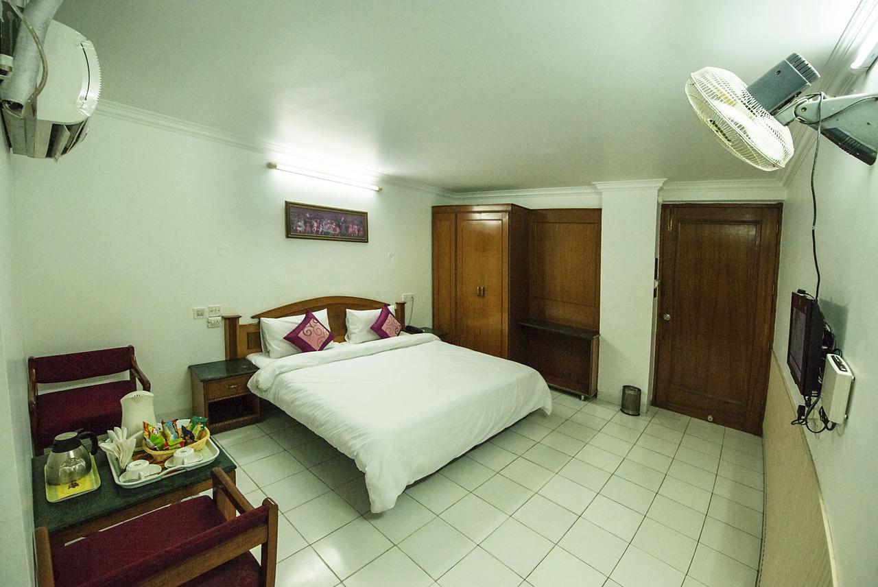 Oyo Flagship 40314 Hotel Victoria International Amritsar Exterior photo